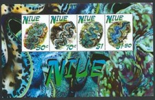 NIUE 2002 Giant Clams mini sheet MNH x 10.................................62402b