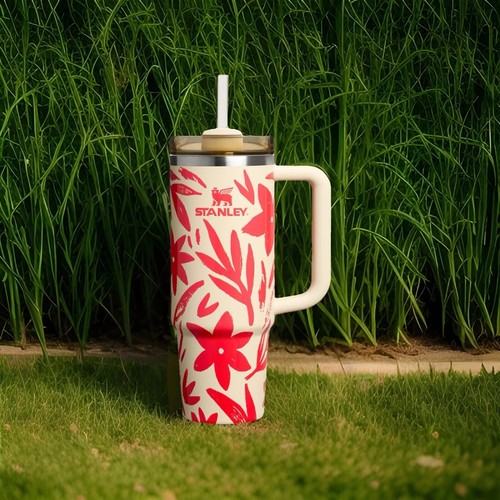 Stanley X Red Floral Limited Edition Flowstate Quencher 40oz Tumbler NEW - 第 1/6 張圖片