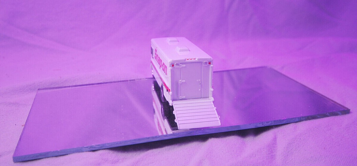 SNAP-ON TOOLS 2003 VINTAGE MT-55 FREIGHTLINER PULL BACK STEP VAN