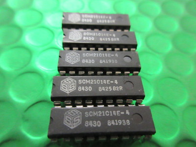 4 x SCM21C14E-4, SCM21C14E-3, IC SRAM 1024x4 P2114 MCM2114 2114 D2114 D444 DIP18