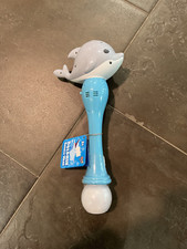 Dolphin Bubble wand with bubbles and batterie...