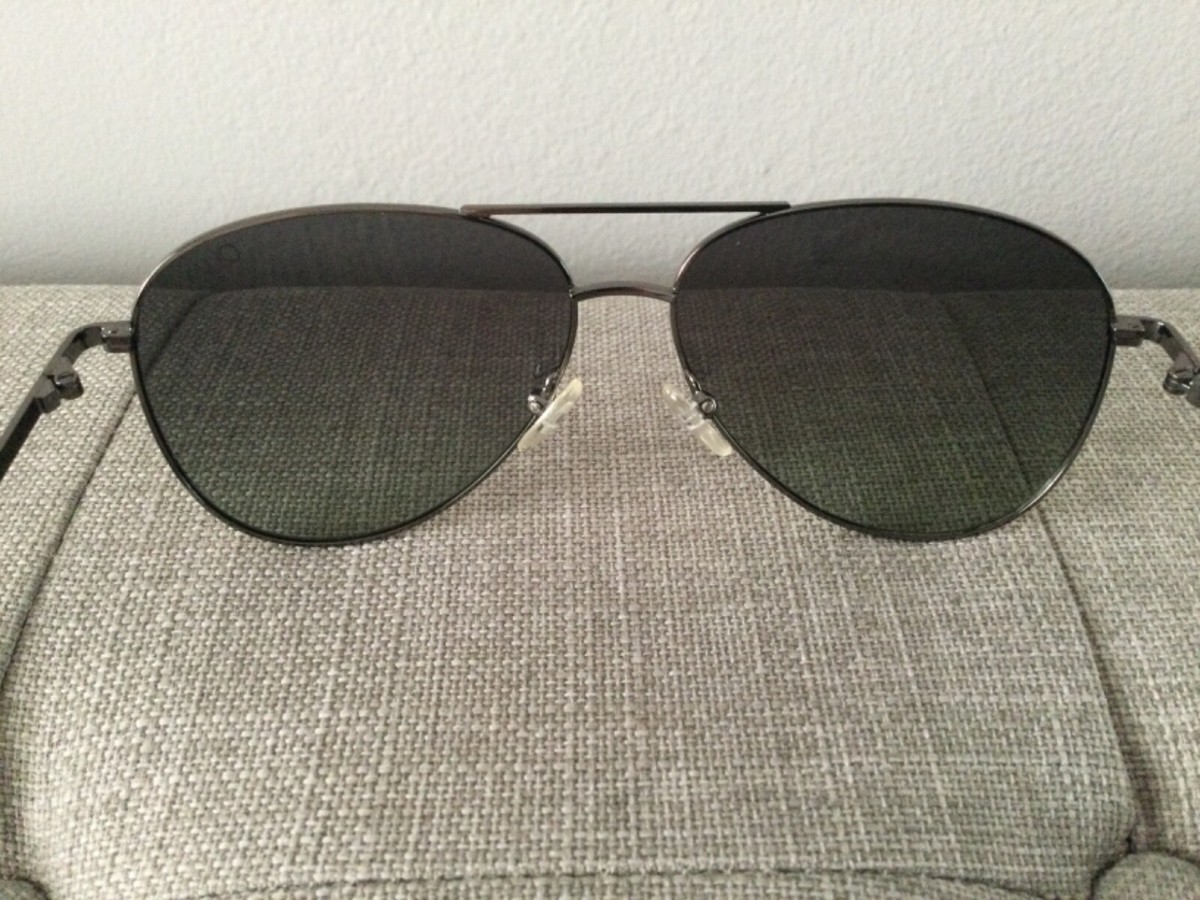 Quay Australia STILL STANDING Aviator Sunglasses Smoke  display picture 1
