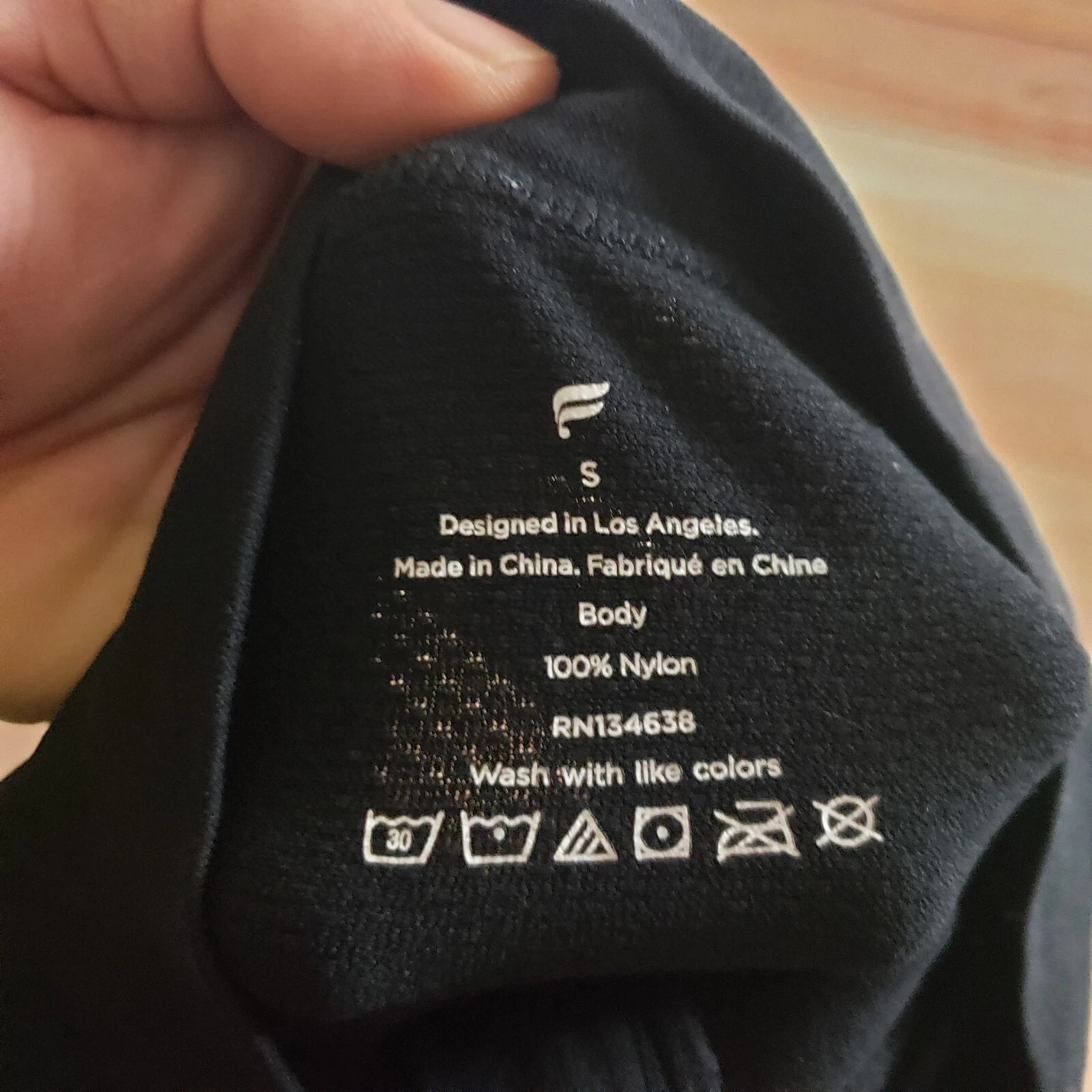 fabletics performance pullover lightweight active 1/4 zip shirt