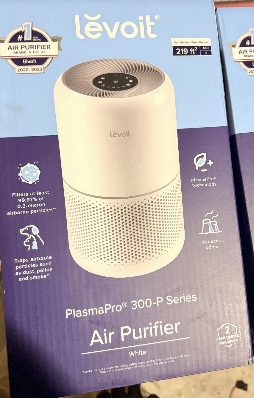 LEVOIT Plasma Pro 300-P 3 -Speed lonic White ActivatedCarbon Air Purifier