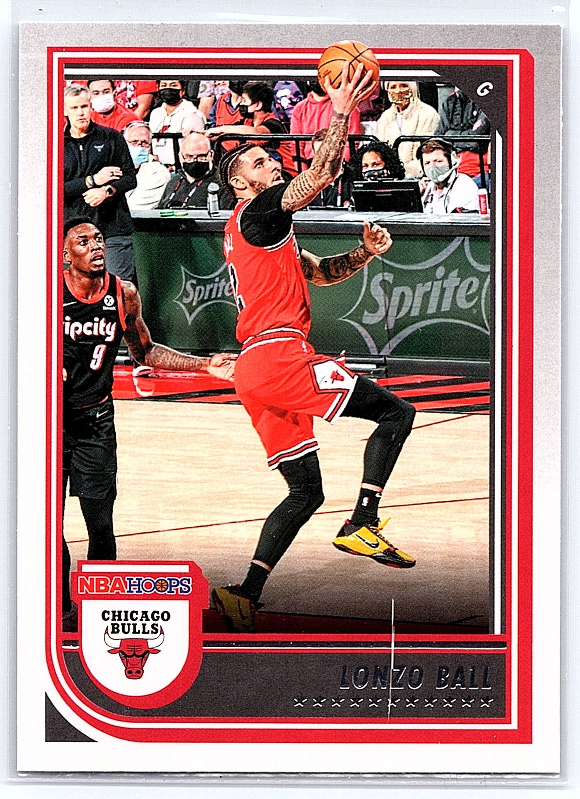 2022-23 Hoops #76 Lonzo Ball