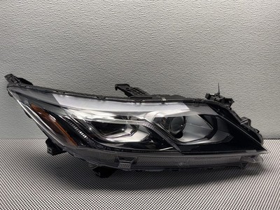2018 2019 2020 ECLIPSE CROSS RIGHT OEM HEADLIGHT HALOGEN HIGH BEAM W/O LEVELING