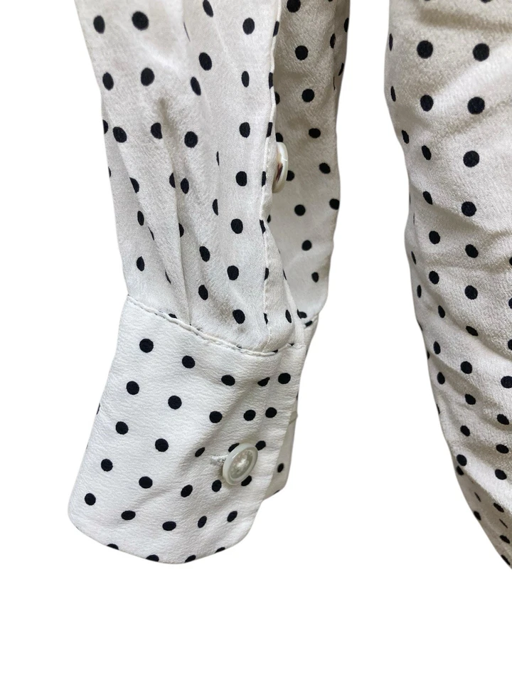 Blusa Equipment Mujer Pequeña Blanca Seda Botones Lunares Manga Larga Botón Foto 3 de 4