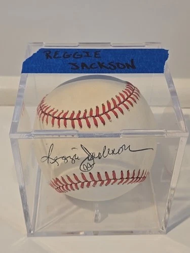 Reggie Jackson Official League Baseball Signed Ball
