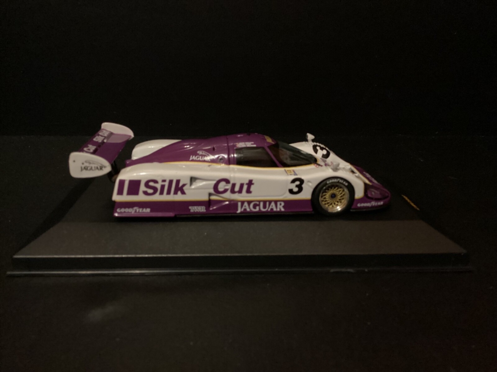 Picture 5 of 7