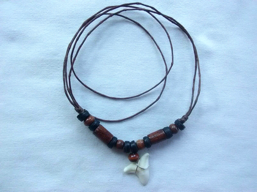 Shark Tooth Coco Beads Necklace Ethnic Tribal Hawaiian Adj. 32" US Seller New - Picture 4 of 5