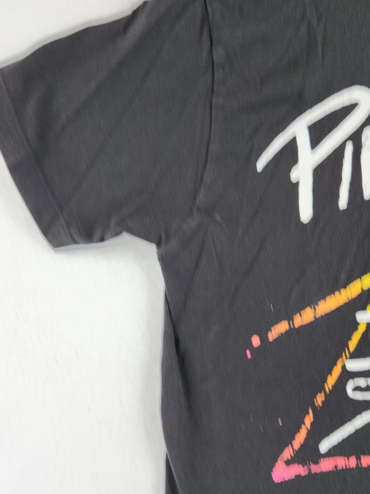 Camiseta negra Pink Floyd Dark Side Of The Moon Logo para niños talla pequeña Foto 3 de 4