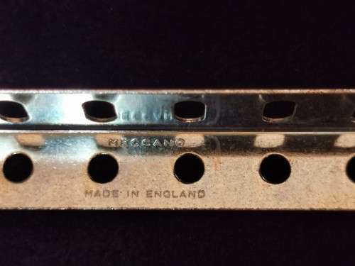 Mecano Set with 3.5kg Parts in Clear Case England 300 Pcs Educational Activity - Foto 2 di 19