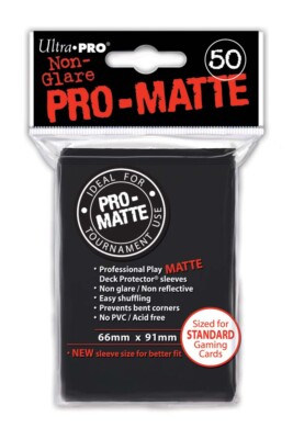 Ultra Pro Deck Protector (82728) Sleeves  Black  Schwarz (4 x 50 Standard matt)
