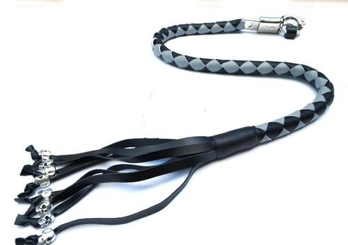 PU Leather Motorcycle Whip Get Back whip with Skull Tassles 36" GRAY / BLACK - Bild 8 von 8