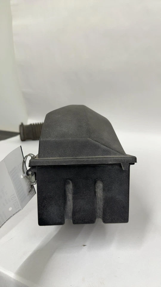 Purificador de aire Ford Aerostar 1988-91 (3,0 L) Foto 2 de 4