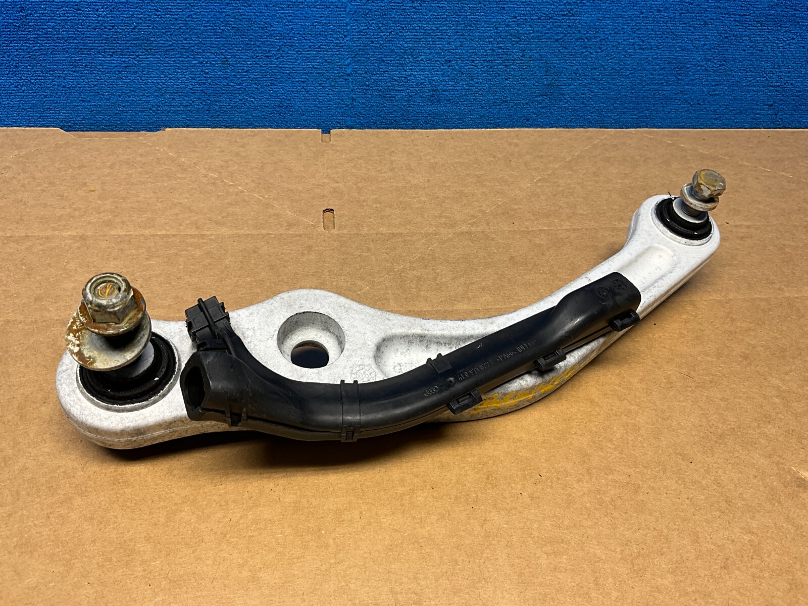 2006 - 2010 BENTLEY CONTINENTAL GTC REAR RIGHT UPPER CONTROL ARM  OEM