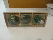 3 Frog Floating Candles 3 Pack Unopened Green & Black Frog On Lily Pads