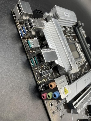 ASUS Prime B650-PLUS WiFi AMD B650 AM5 Ryzen Desktop Motherboard PC1723097