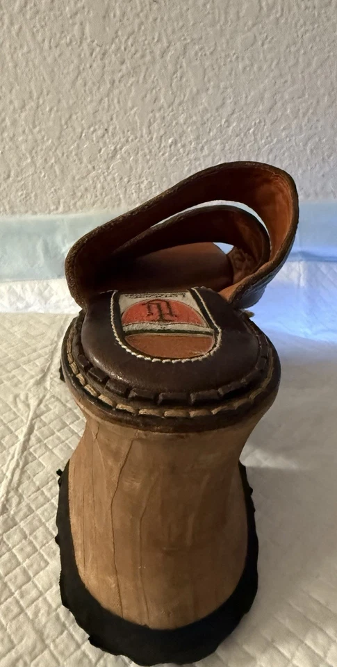 Zapatos London Underground Raro Y2K Finales de los 90’s Plataforma de Madera Deslizables Cuero Marrón 8 Foto 3 de 4