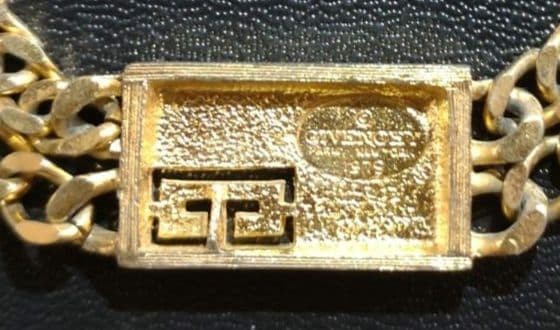 Rare Vintage Givenchy Logo Bracelet Gold Tone Chain Women's Fashion Jewelry thumbnail 4