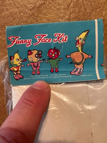 Mr Potato Head Set Funny Face Kit 1950's Vintage in Package RARE Hong Kong - Picture 8 of 8
