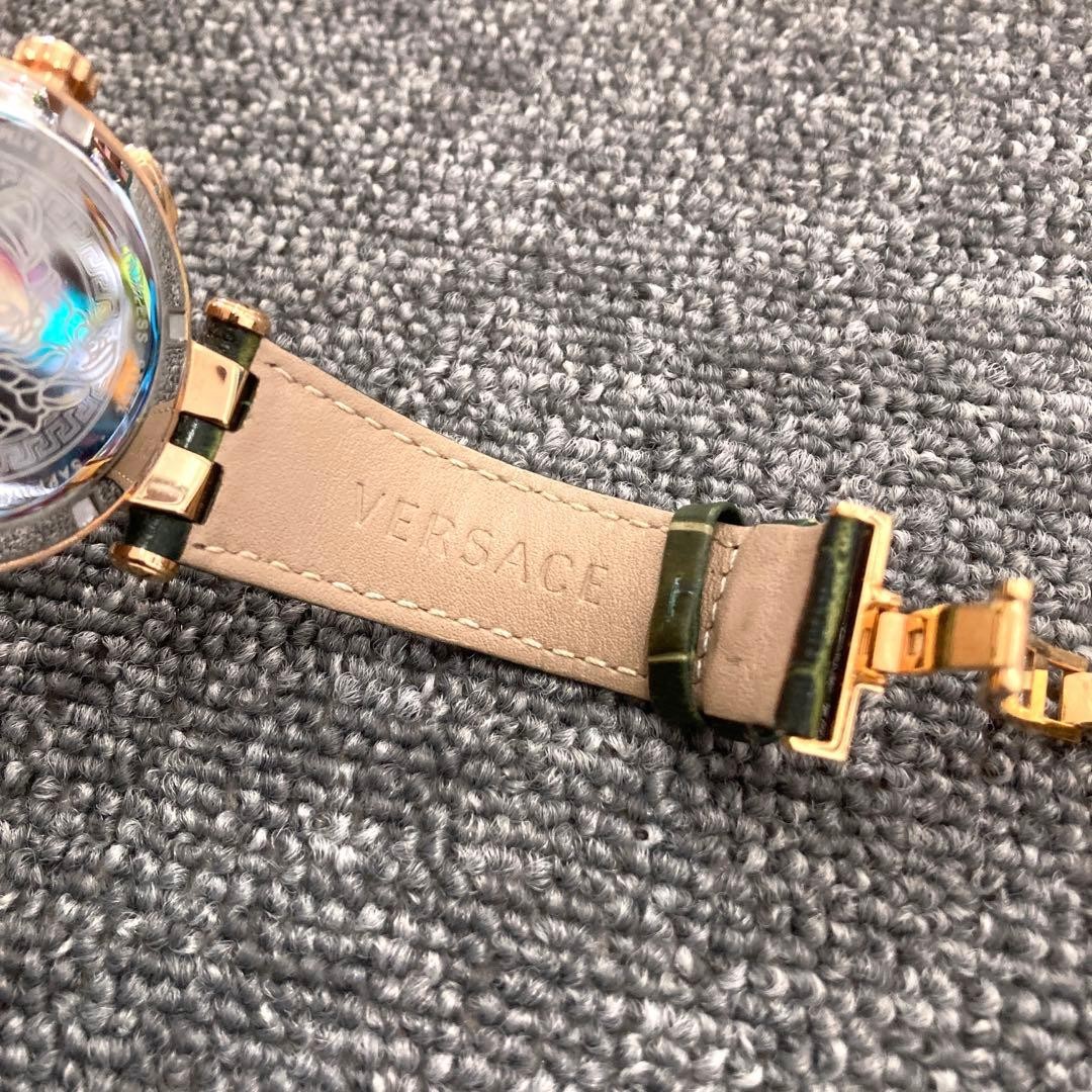 Versace Men's Chronograph watch Blue Gold Quartz 42mm Used Good Condition thumbnail 9