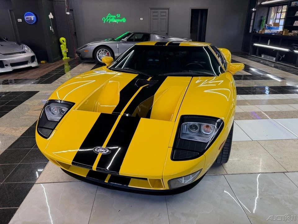 Ford GT 2006 Foto 2 de 4