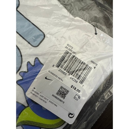 Boys Nike Just Do it Tank Sz 6 NWT - Picture 3 of 3