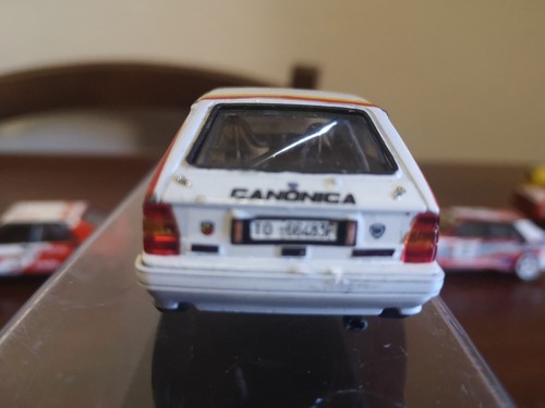 MERI KITS LANCIA DELTA 4WD RALLY SESTRIERE ARLETTI/JULLI SCALA 1/43 - Foto 4 di 6