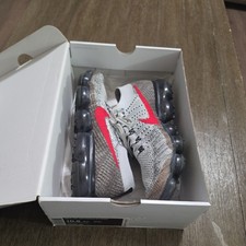 Nike Air VaporMax Flyknit Wolf Grey Bright Crimson 849558-020 Mens 10.5 w Box