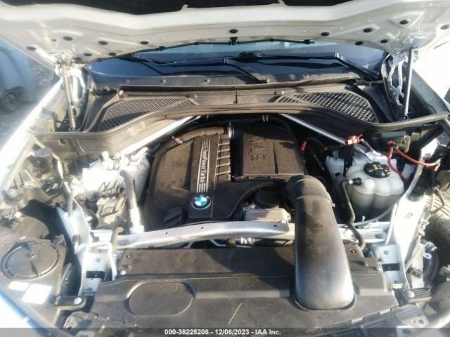 Camera/Projector Camera Bumper Mounted Fits 14-17 19 BMW i8 1807500
