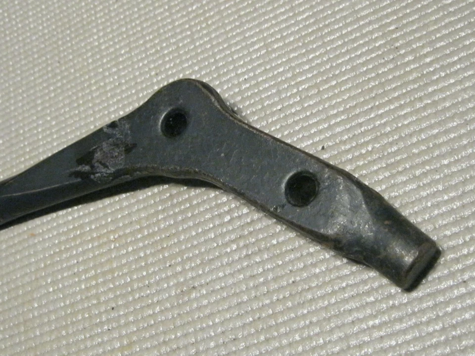 NOS 1962 庞蒂亚克 Tempest 支柱杆,542818,最后一个! — 第 3/4 张图片