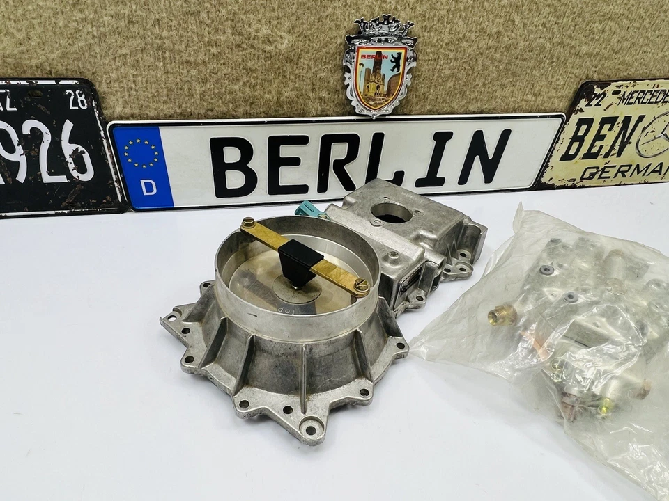 Mercedes Benz W116 R107 450SEL/6.9/SL Fuel Distributor & Air Flow Meter Genuine - Image 4 of 4