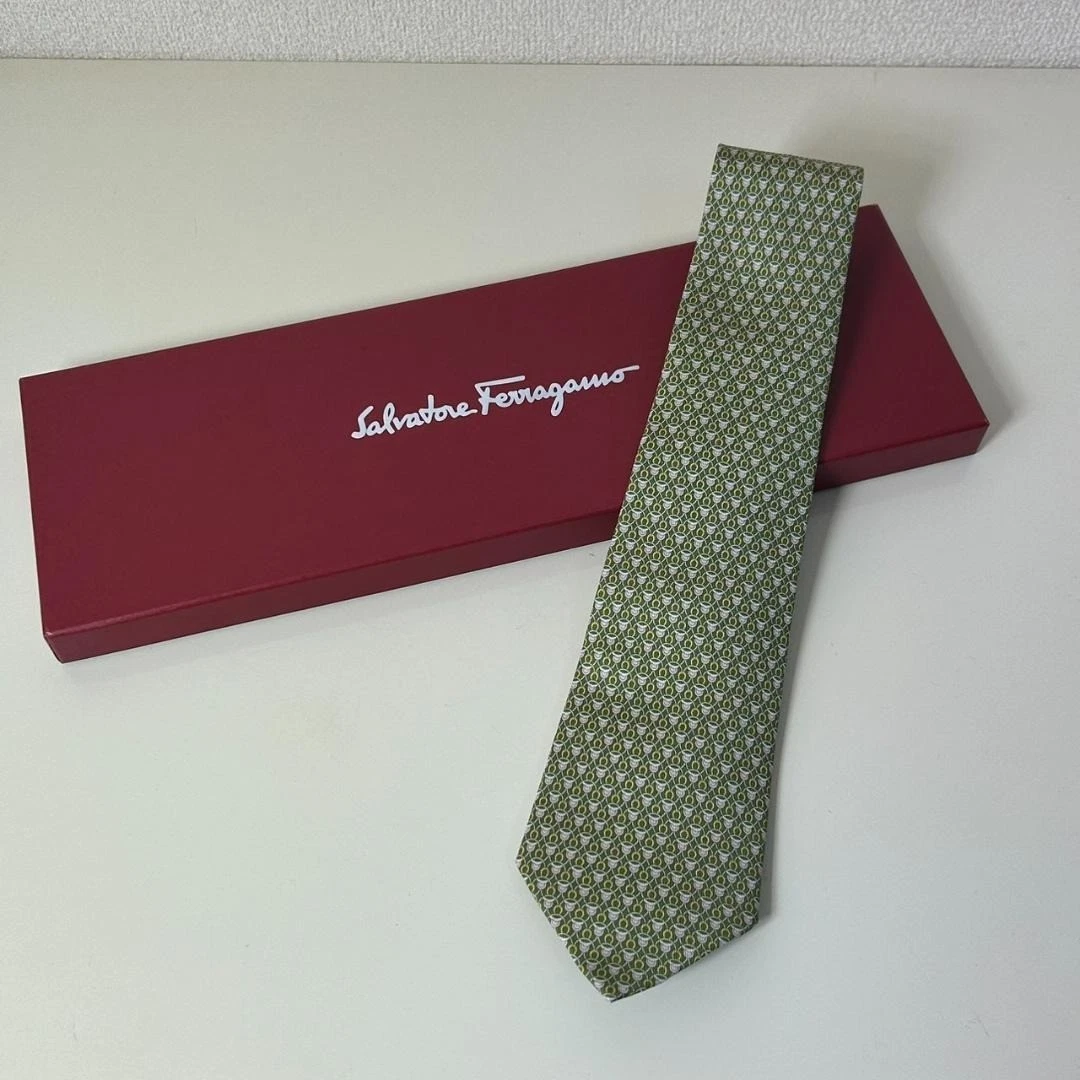 Salvatore Ferragamo Classic 100% Silk Ties for Men for sale | eBay