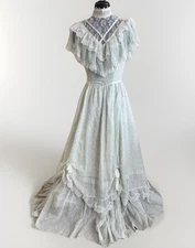 Vintage 70s Gunne Sax Baby Blue Floral Lace Victorian Prairie Cottagecore Dress
