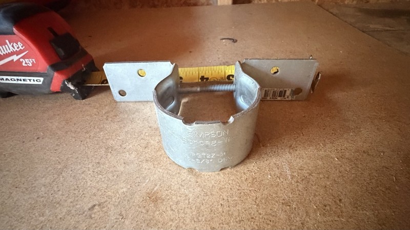 Galvanized Pipe Holder 1"-2" PVC Stainless Steel Galvanized Pipes