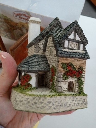 David Winter Cottages The Printer & The Bookbinder Original Box - Picture 16 of 24