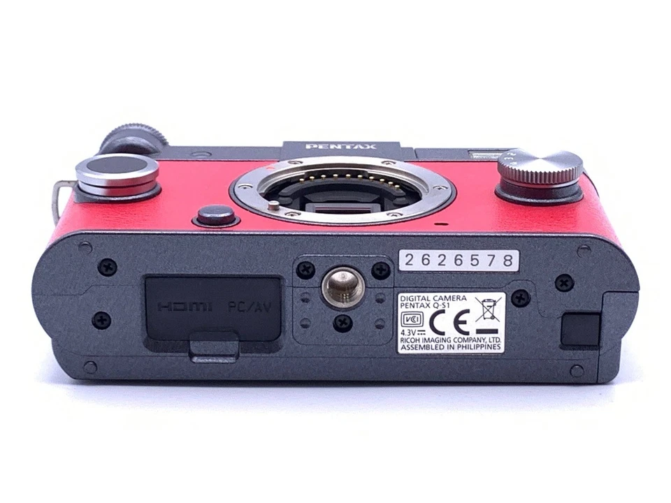 Pentax Q-S1 Body Kit Gunmetal Carmine Red -Near Mint- `6055 - Image 3 of 3