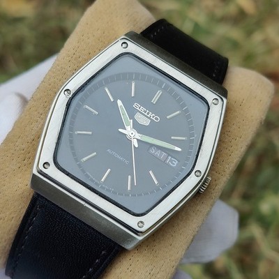 Seiko 5 Automatic 6309-615A ''Black Dial'' Square Vintage Japan