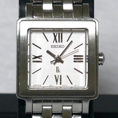 SEIKO LUKIA Square Watch 1N01-0GK0 2005 White Dial Silver Bracelet Japan