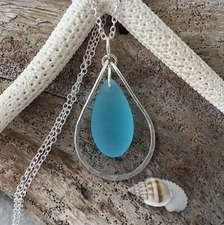 Hawaiian Jewelry Sea Glass Necklace, Wire Loop Turquoise Blue Necklace, Unique