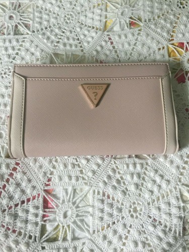 guess light pink wallet