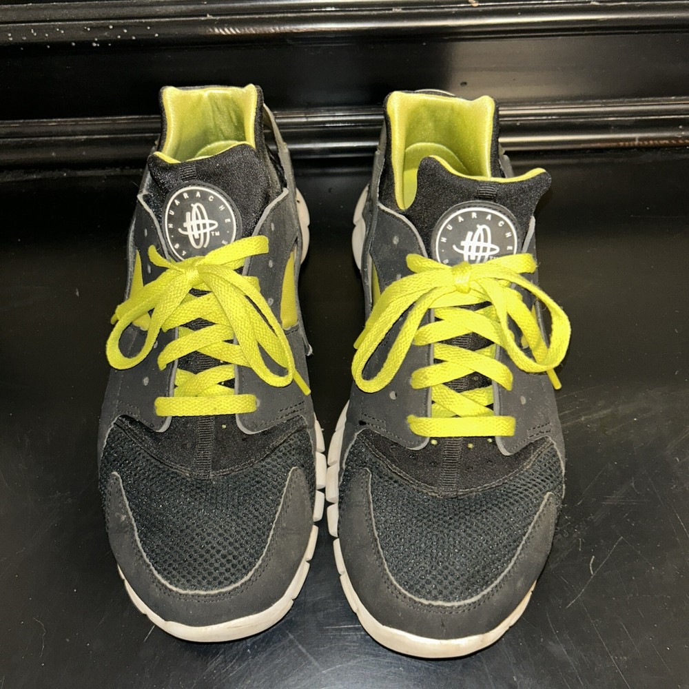 Nike Huarache Free Mens Shoes Size 10 Black Yellow Training Athletic Sneakers