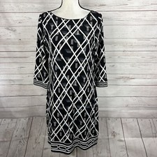 White House Black Market Shift Dress Size Medium Black Geometric Print Lined