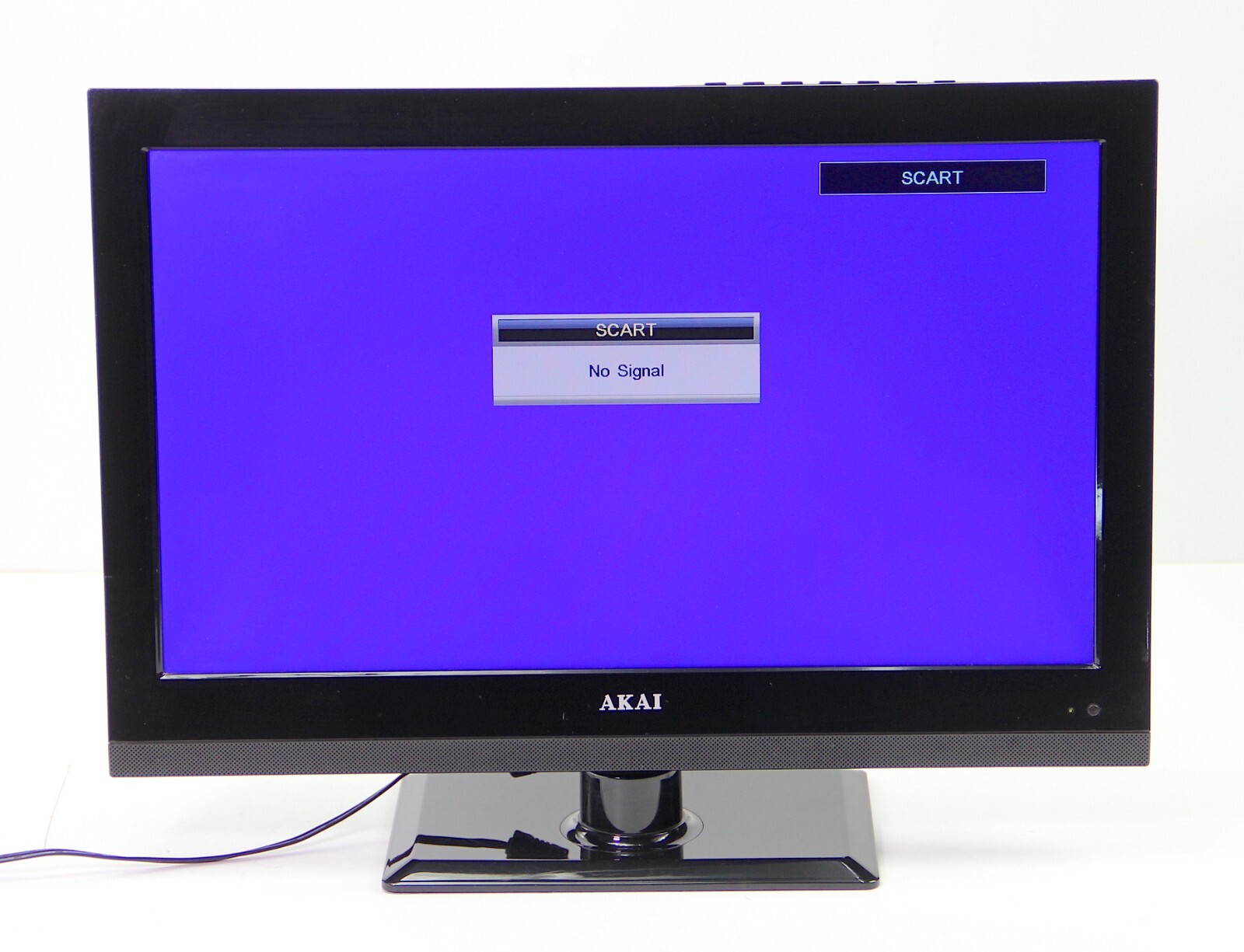 TV LED LCD 1366x768 Televisore Akai Display HDMI LED TV...