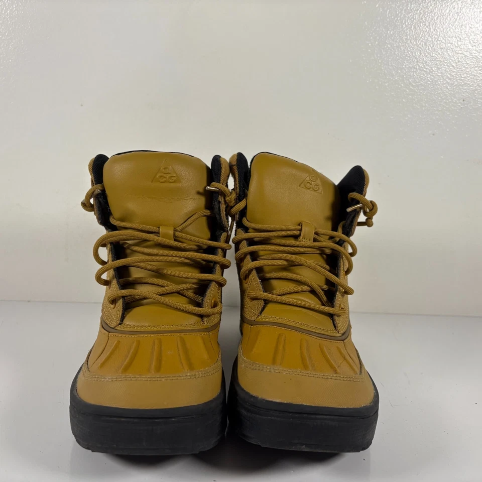 Nike Woodside 2 Botas Altas Niños Talla 5Y Trigo Negro Impermeables Foto 2 de 4