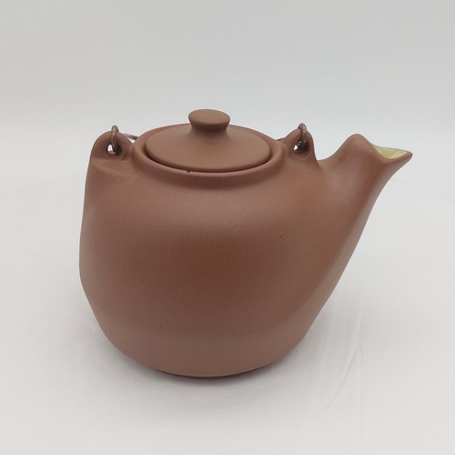 Pigeon Forge Pottery Brown Teapot Kettle Yellow/Green Interior Metal Handle - Picture 3 of 17