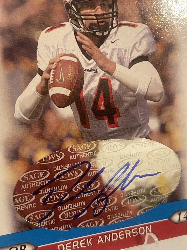 2005 SAGE Hit Auto Blue #A34 Derek Anderson RC - Image 3 of 4