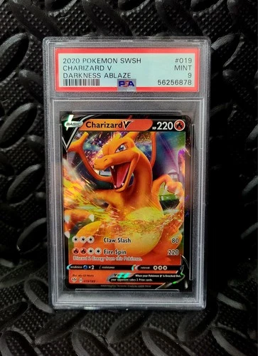 Pokémon TCG Charizard V Darkness Ablaze 019/189 Holo Ultra Rare PSA 9