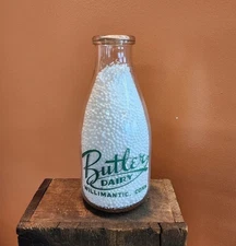 Rare ANTIQUE Glass Milk Bottle BUTLER FARMS DAIRY • 1Qt WILLIMANTIC, CT
